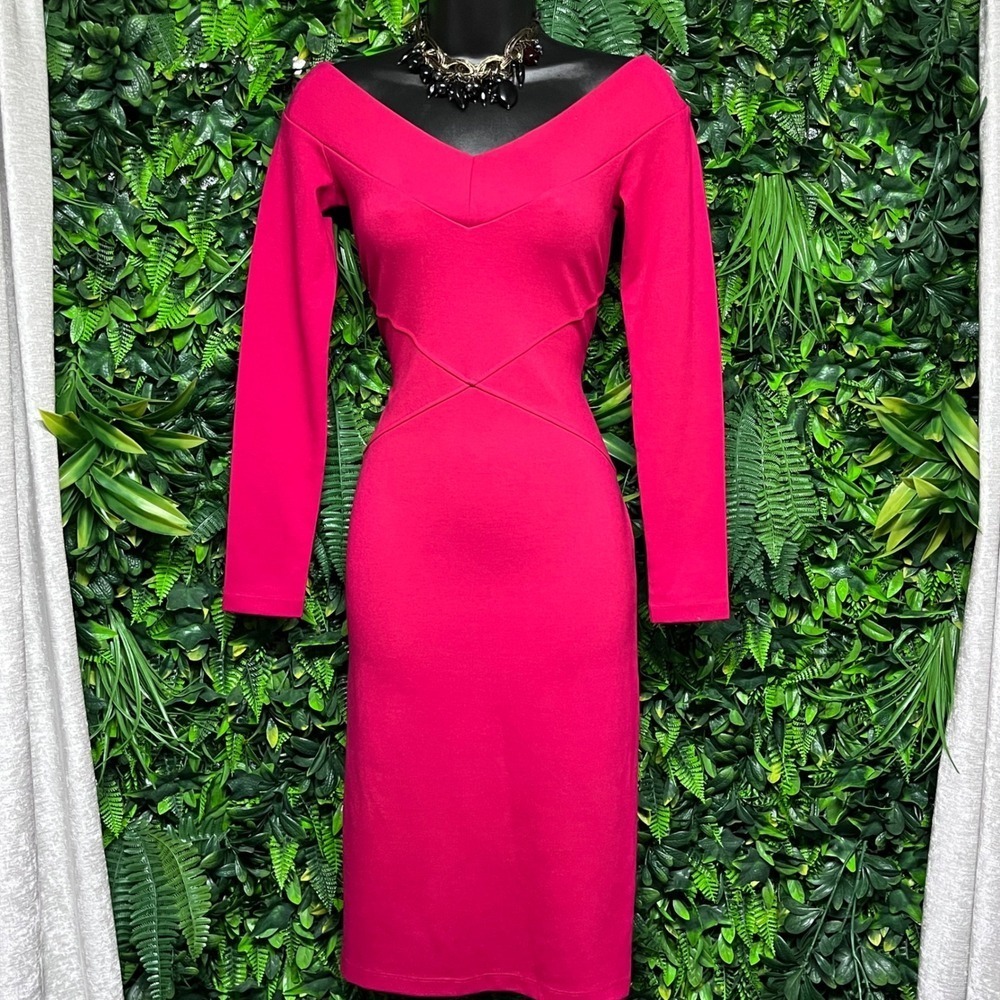 Karen Millen Dress US 6 Fuchsia Red Off Shoulder V-Neck Bodycon Midi 3853 - Picture 2 of 9
